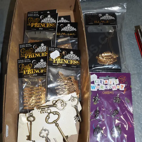 box; hair combs, ornamental keys