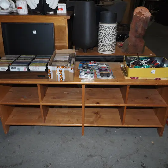 pine bench seat/storage shelves H460 W1200 D360