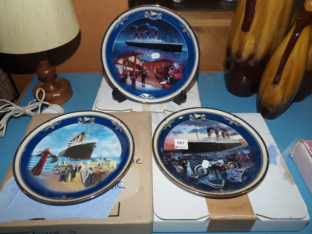 3x Bradford Exchange Titanic plates Image 1++