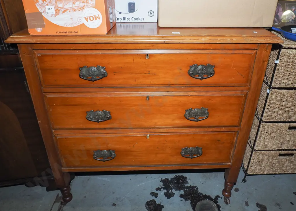 colonial rimu 3 drawer chest on enamel casters H890 W910 D465 Image 1++