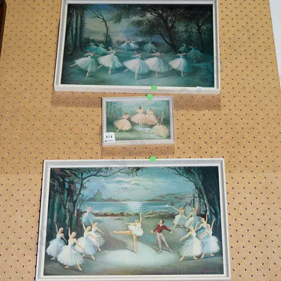 3x ballerina prints - green dots