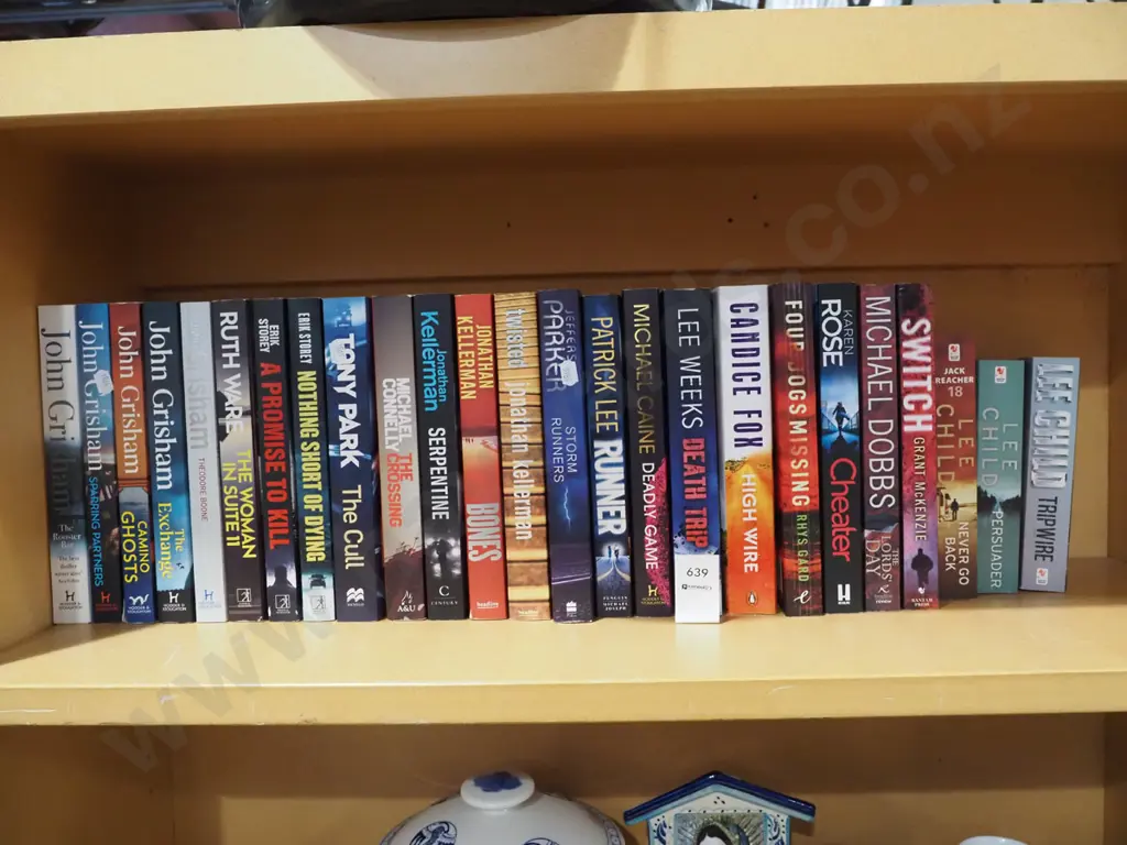 various books Image 1++