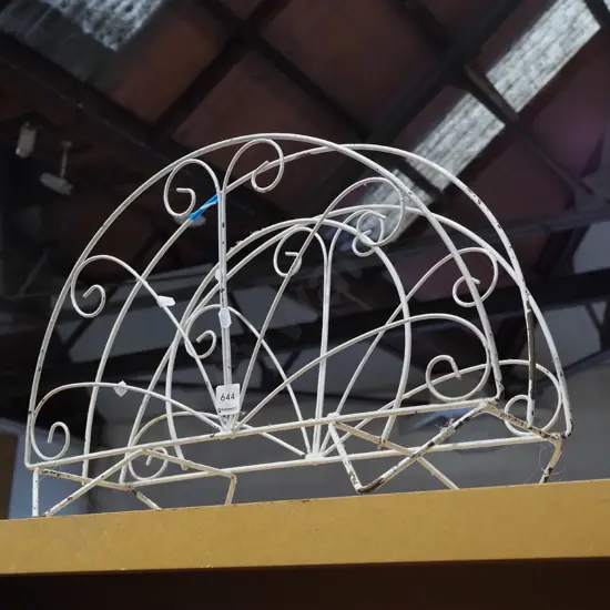 wrought metal magazine rack H320