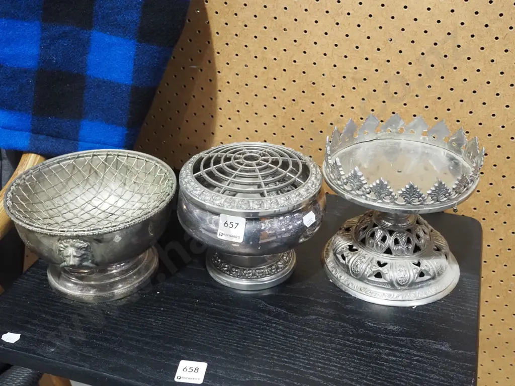 plated ware; rose bowls, comports Image 1++