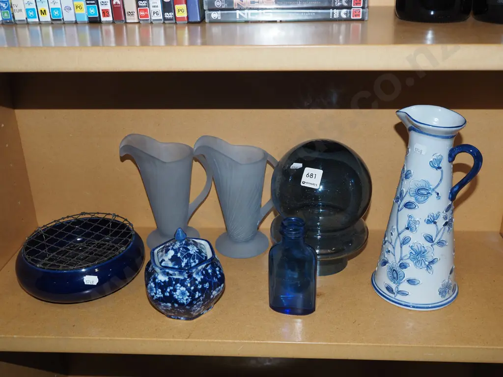 rose bowl, blue glass jugs, ewer vase etc Vase H260 Image 1++