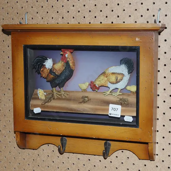 3D hanging poultry themed box with 2 coat hooks
