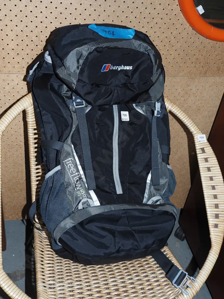 Berghaus Free Flow 35L backpack Image 1++