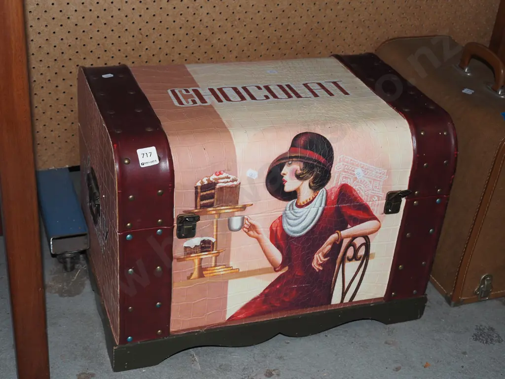 French themed vinyl storage box H370 W530 D360 Image 1++