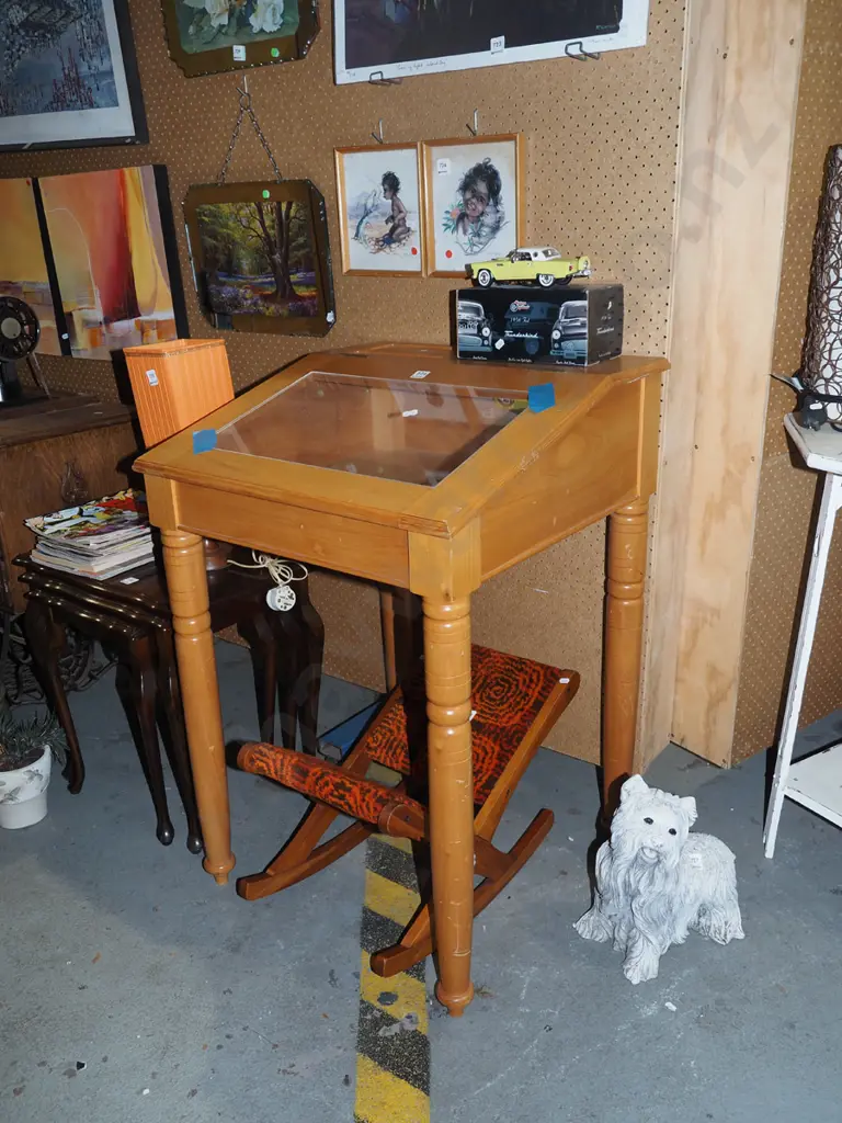 pine turned leg display case with lift up lid - glass not secured H910 W600 D580 Image 1++