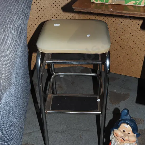 vinyl topped kitchen stool