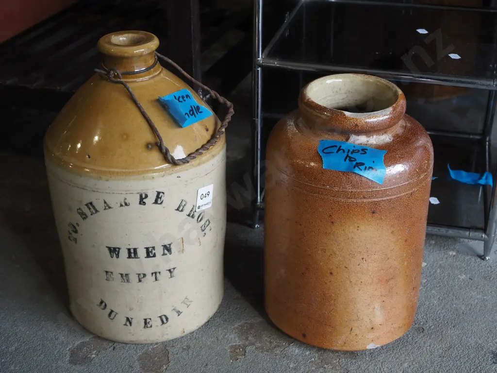 2x crocks -1 has broken handle, other has chips to rim Image 1++