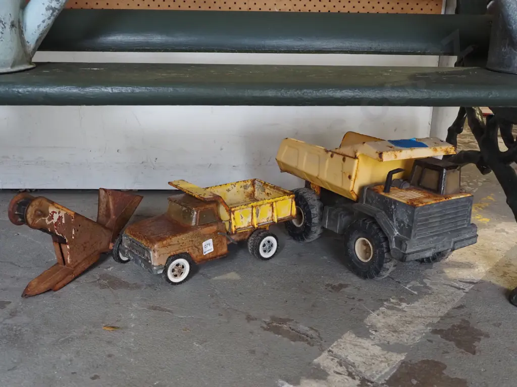 3x restorer's Tonka toys; large dump truck, small truck, loader Image 1++