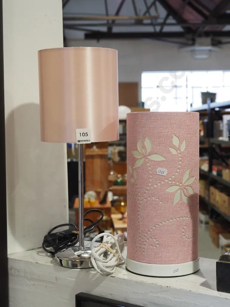 2x modern table lamps Tallest H380 Image 1++