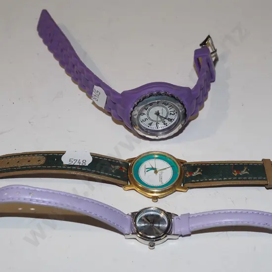 3x wristwatches
