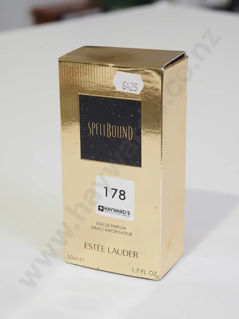 boxed Estee Lauder 50ml Spellbound eau de parfum Image 1++