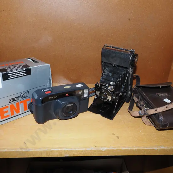 vintage camera & Pentax zoom 60 35mm camera