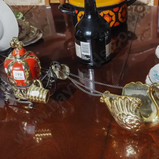 novelty swan and crown decanter set set