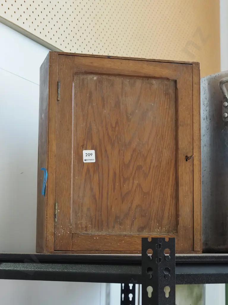 small oak medicine cabinet H415 W330 Image 1++