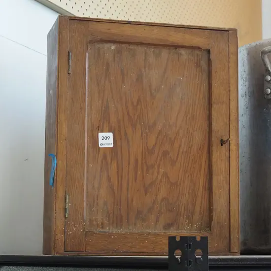 small oak medicine cabinet H415 W330