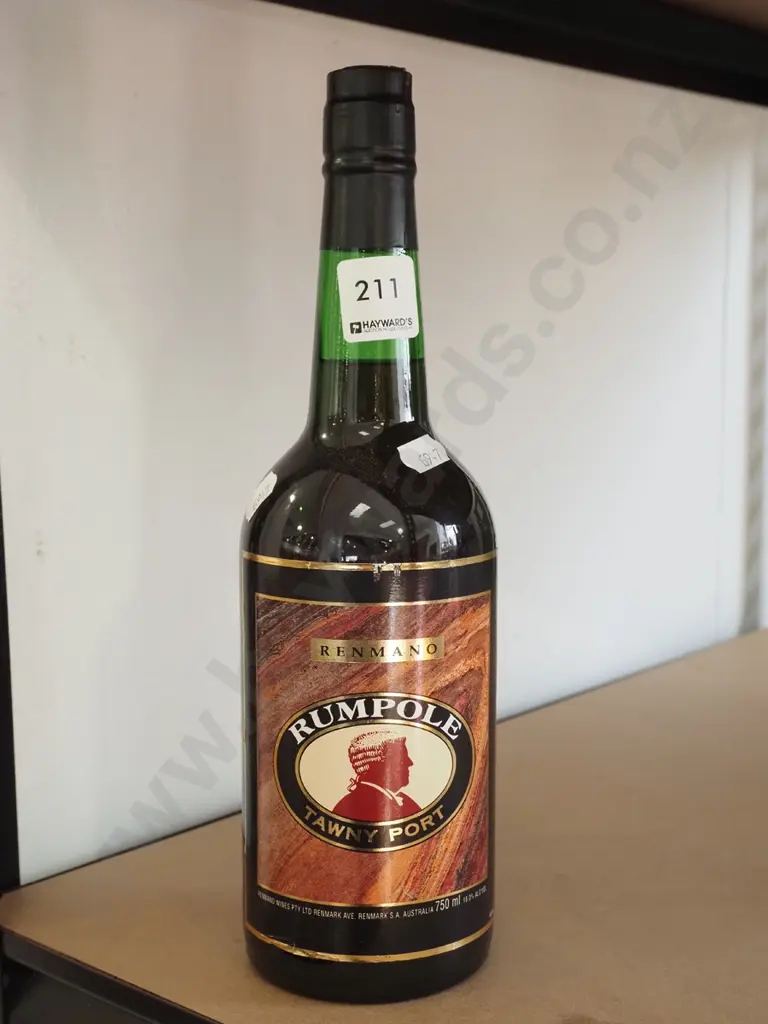 Rumpole 750ml tawny port Image 1++