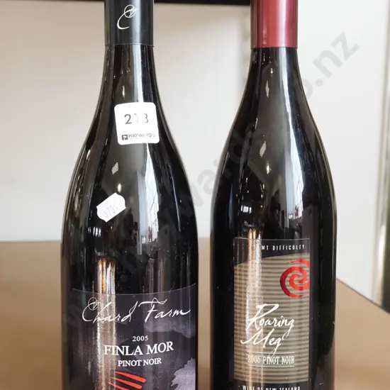 Finla Mor and Roaring Meg 2005 pinot noir