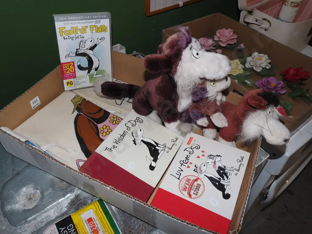 box; Footrot Flats items; toys, books, apron etc Image 1++