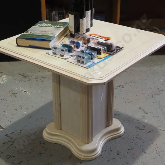 1980s style square end table H520 D610 W600