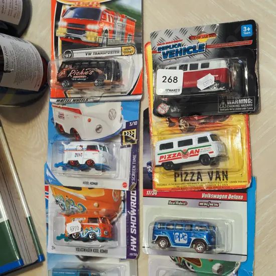 8x carded toy vehicles