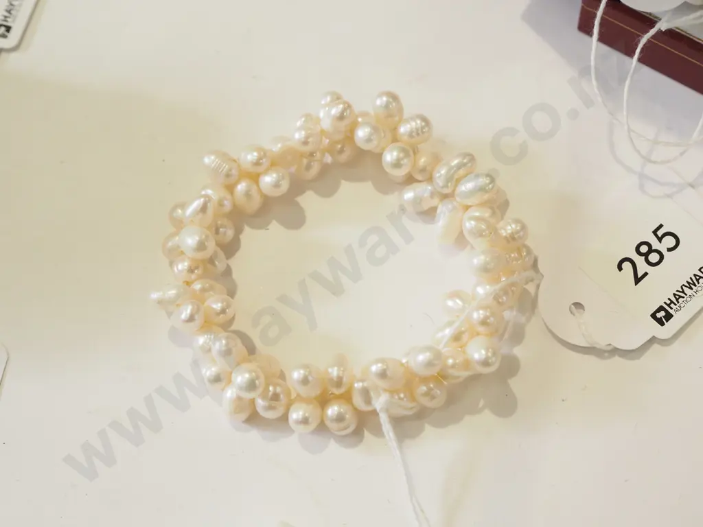 real pearl braeclet 34gms Image 1++