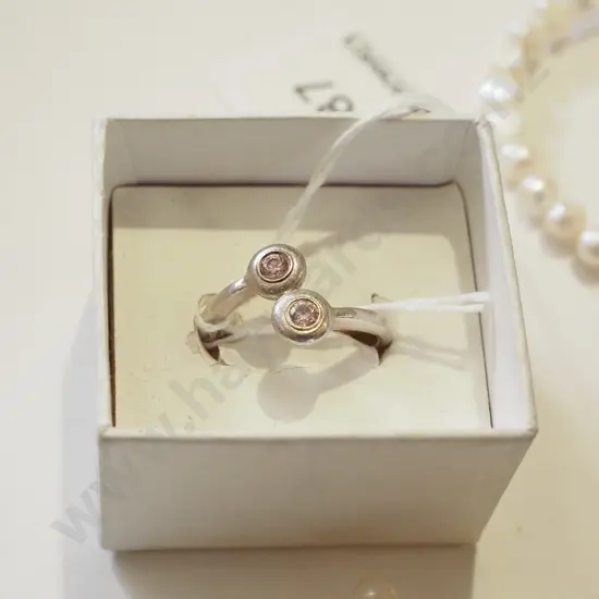 sterling silver pink topaz ring 6gms