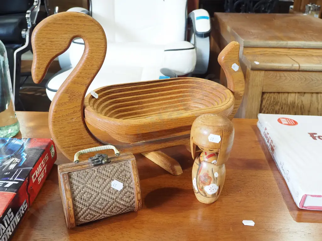 wooden bird bowl, Japanese figurine etc Image 1++