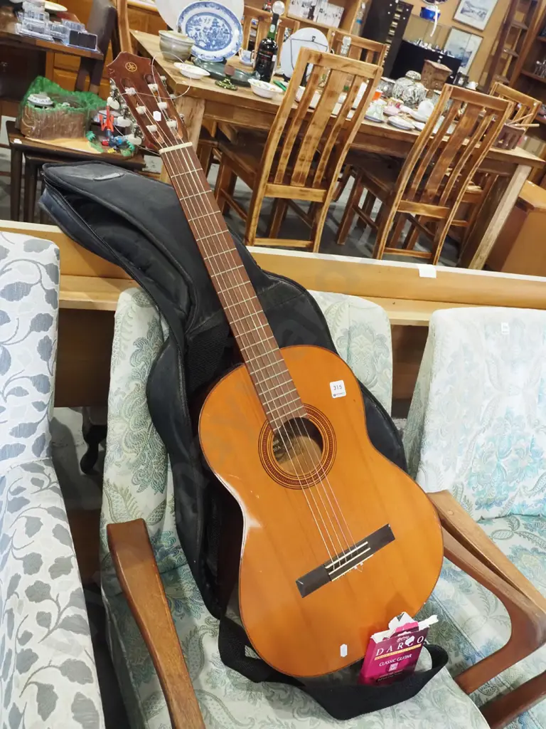 Yamaha G-50A classical acoustic guitar with soft carry case, spare strings, strap Image 1++