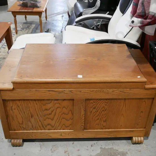 oak blanket box, crack to top - varnish needs attention