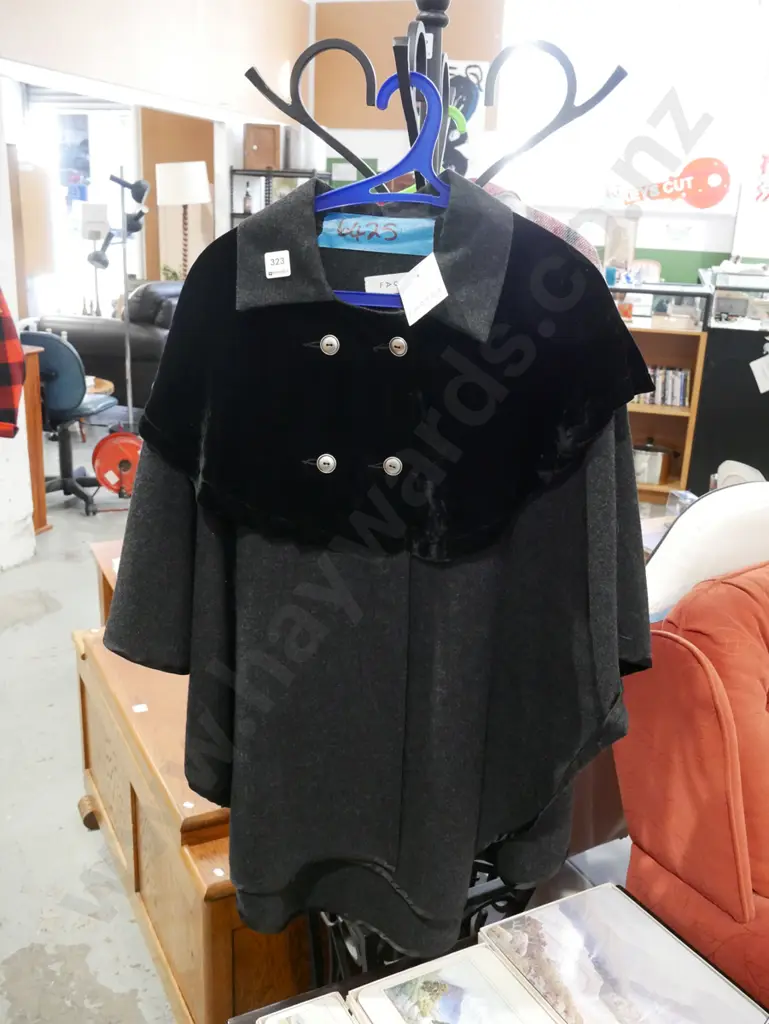 Factor, grey wool & black velvet cape Image 1++