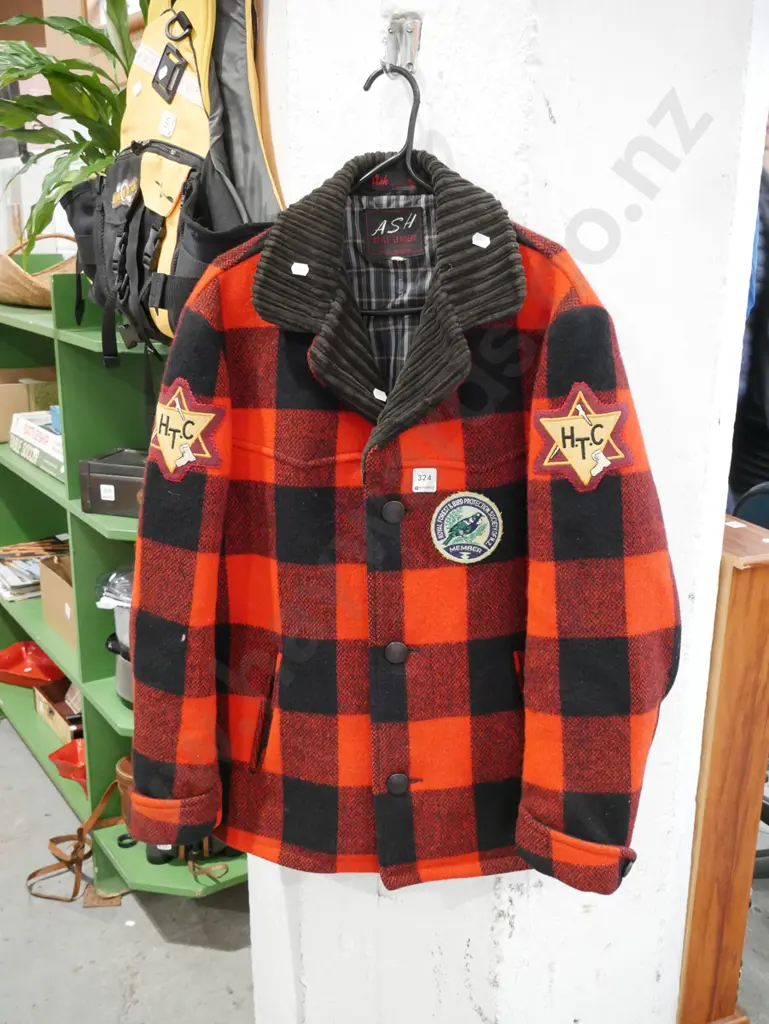 Ash woollen checked bush shirt size 36 jacket with badges Image 1++
