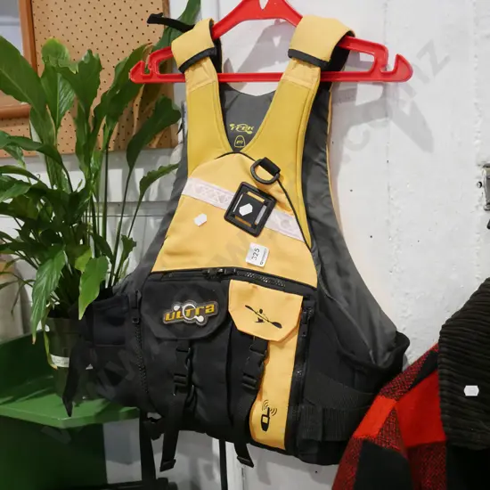 Ultra size M kayak life jacket