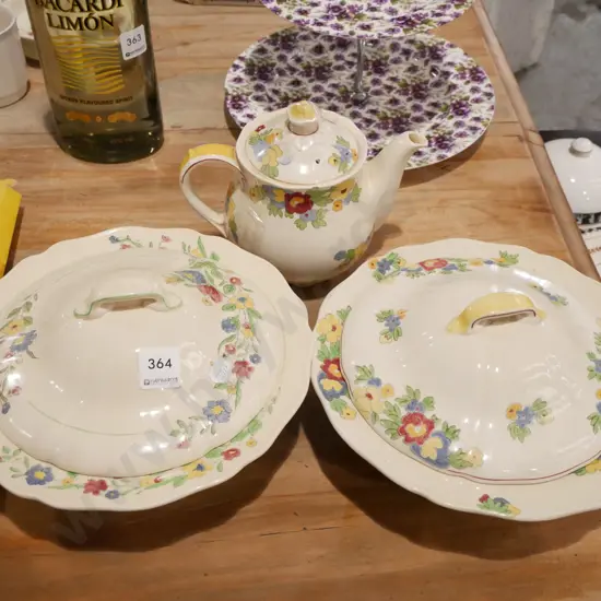 Royal Doulton Hadley veges, teapot - crack to lid