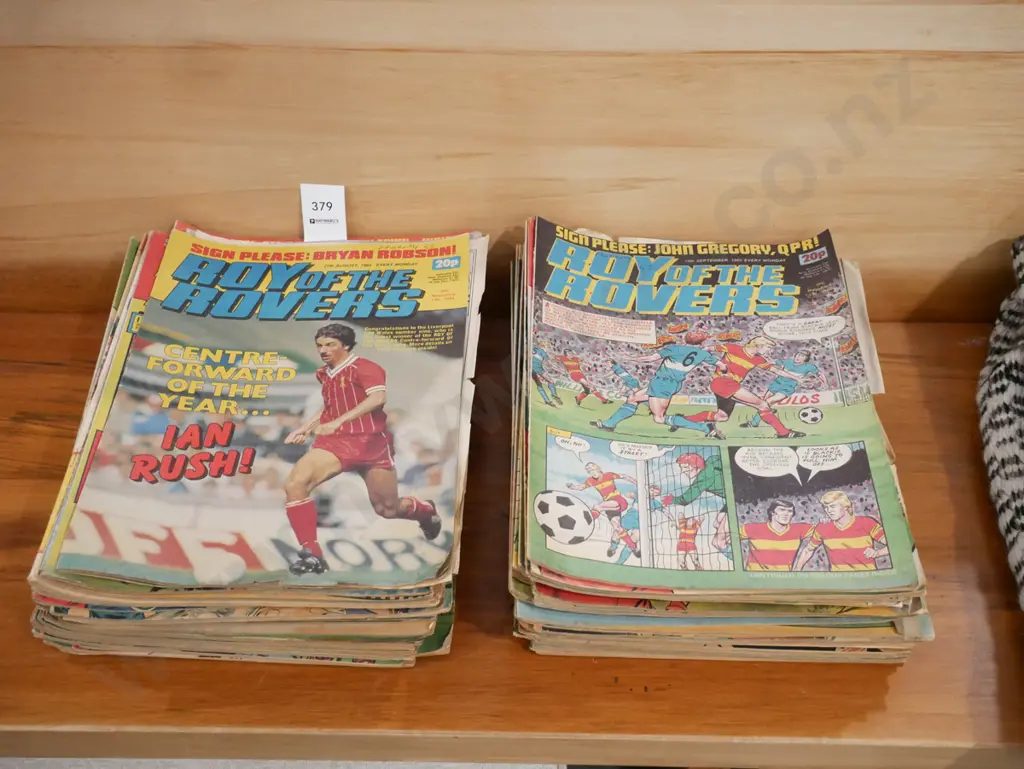 back issues of Roy of the Rovers magazines Image 1++