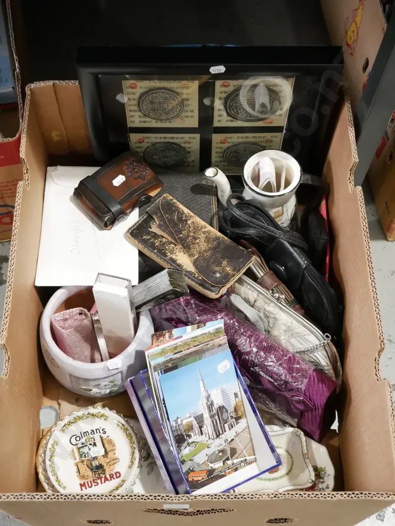 box; clutch purses, postcards, stamps etc Image 1++