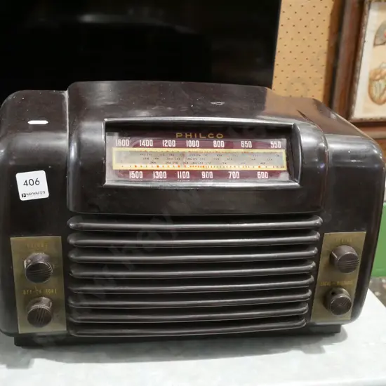 deco bakelite Philco mantle valve radio