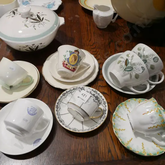 2x trios, 5x cups, 4x saucers