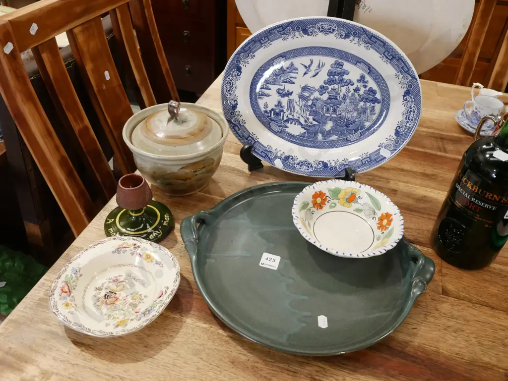 wilow pattern plate, bowls, Torquay ware etc Image 1++