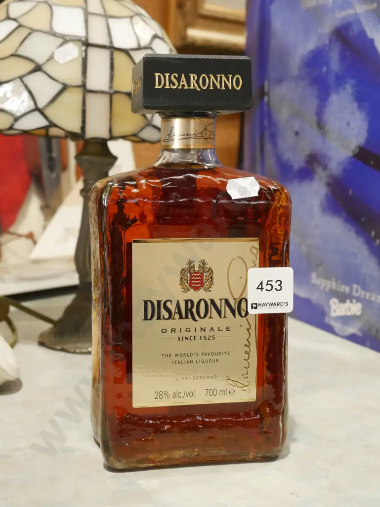 700ml Disaronno Italian liqueur Image 1++