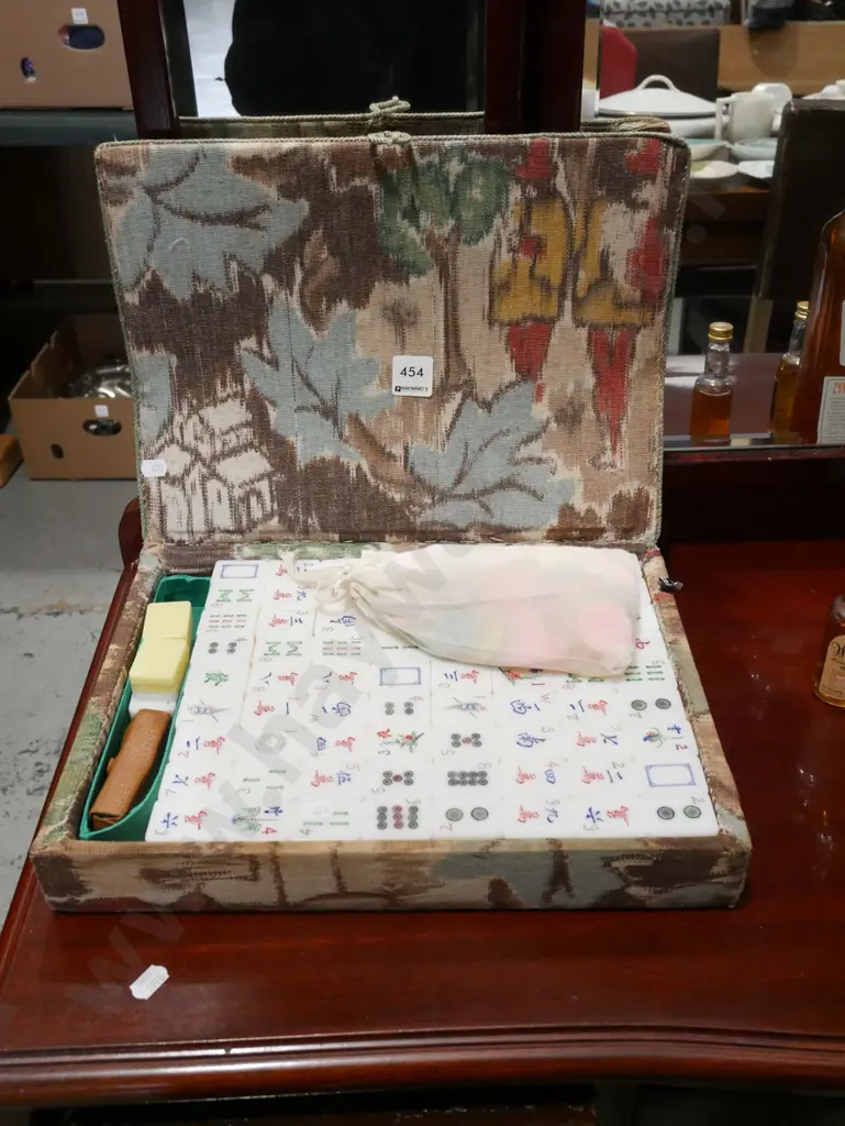 mahjong set Image 1++