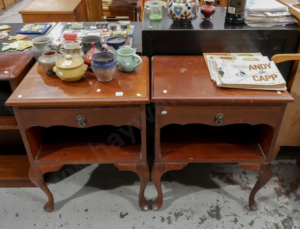 pair of mahogany single drawer bedside cabinets Image 1++