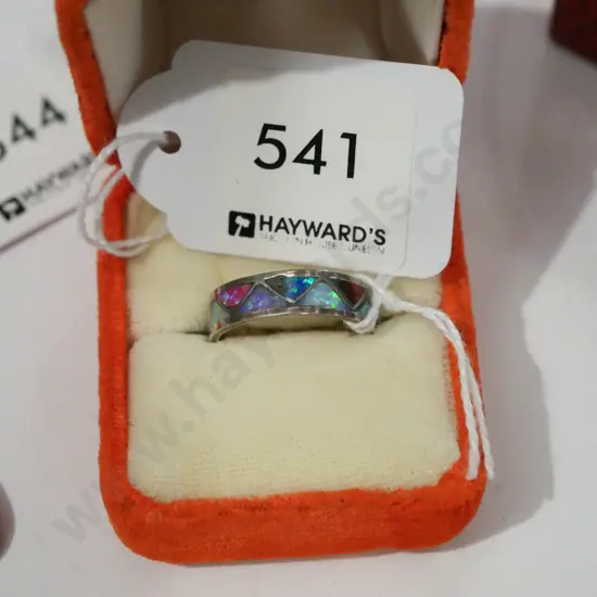 sterling silver mixed colours opal ring 2gms, some nibbbles on opal