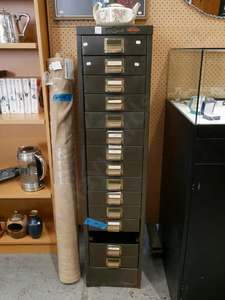 metal 14 drawer A4 filing cabinet (missing 1 drawer) Image 1++