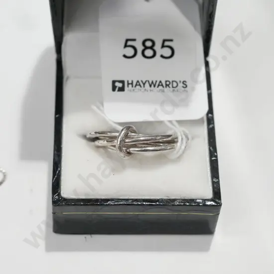 sterling silver facated stone, 4 rings ring 8gms