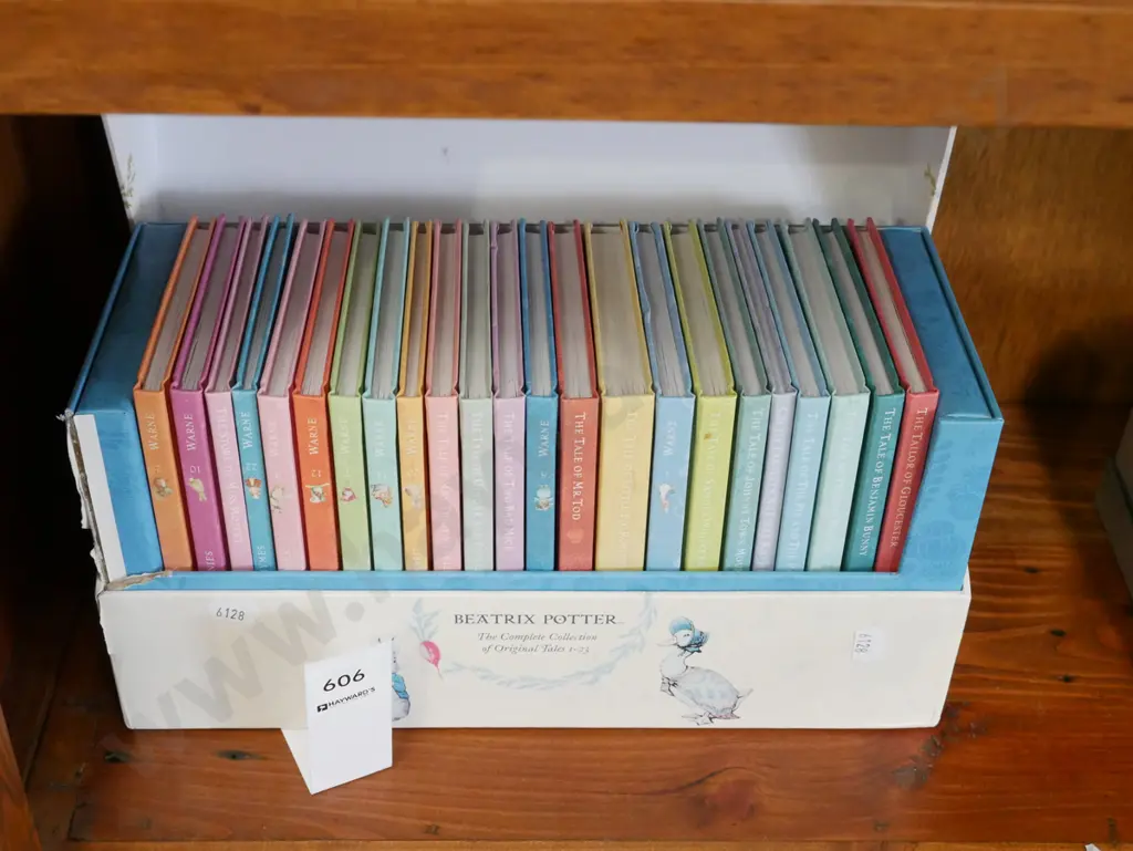 Beatrix Potter book set Image 1++