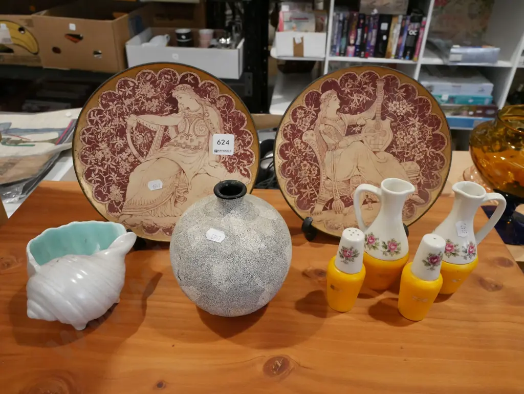 2x classical themed wall chargers, Poole shell bowl, vase etc Image 1++